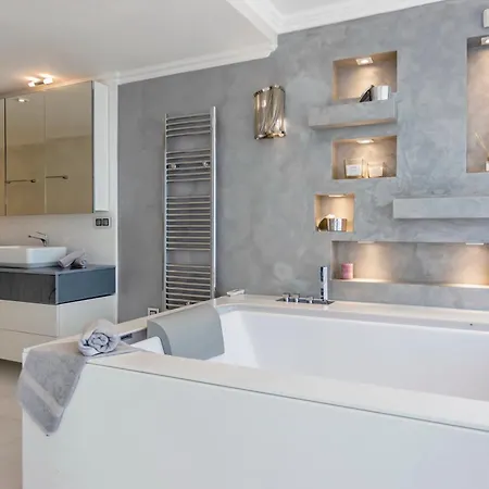 别墅 The Lodge Luxury Villa 索佐波尔